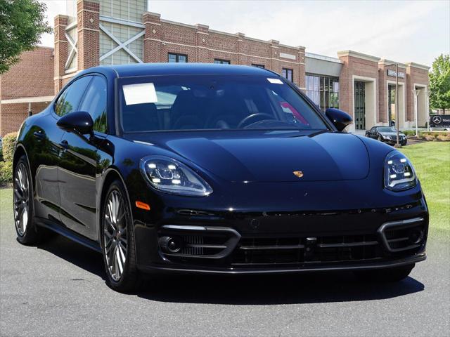 2023 Porsche Panamera 4 Platinum Edition