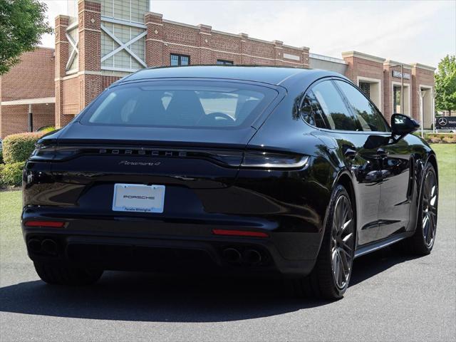 2023 Porsche Panamera 4 Platinum Edition