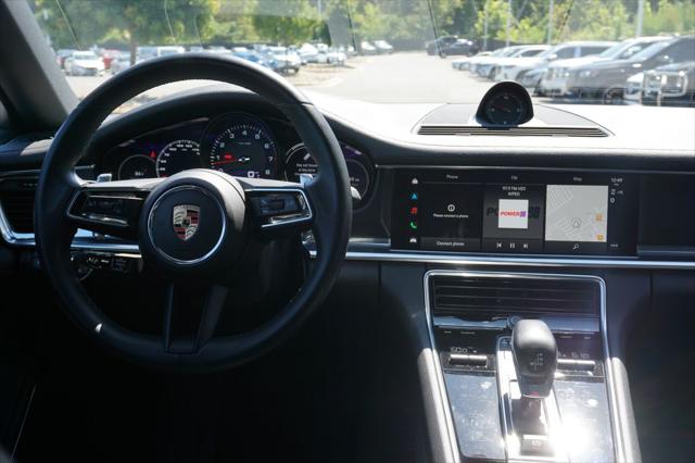 2023 Porsche Panamera 4 Platinum Edition