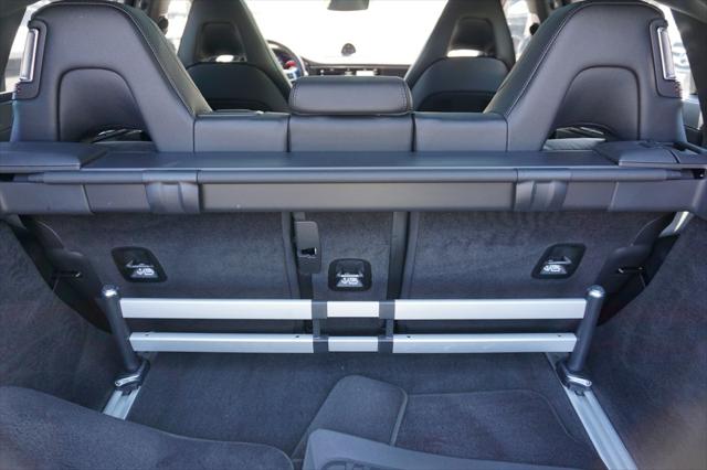 2023 Porsche Panamera 4 Platinum Edition