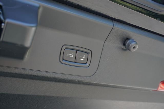 2023 Porsche Panamera 4 Platinum Edition