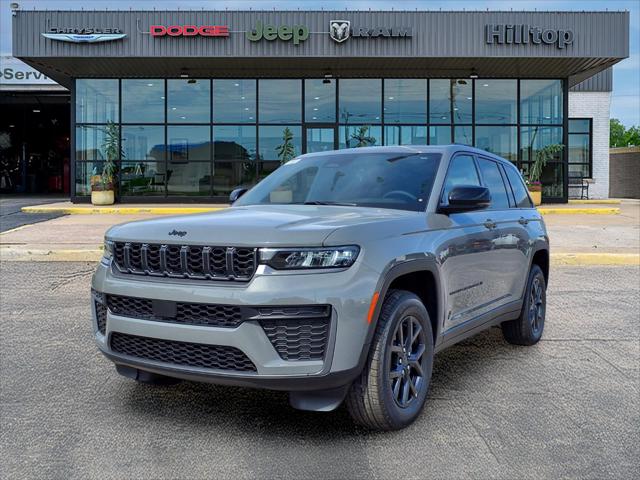 2027 Jeep Grand Cherokee Laredo Altitude for sale in Ada, OK
