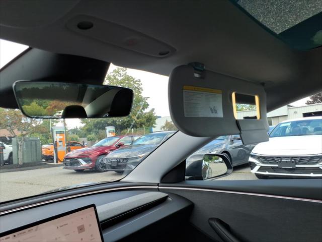 2024 Tesla Model 3 Unknown