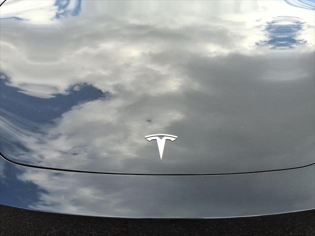 2024 Tesla Model 3 Unknown