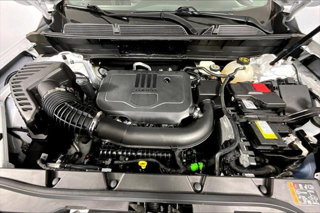 Used 2023 GMC Acadia AWD SLT For Sale in Olive Branch, MS