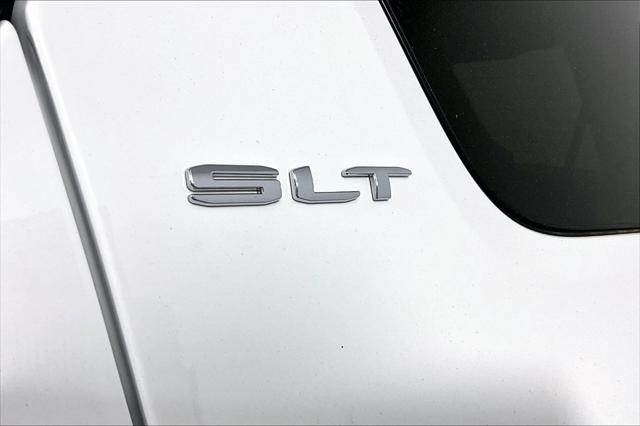 Used 2023 GMC Acadia AWD SLT For Sale in Olive Branch, MS
