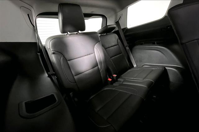 Used 2023 GMC Acadia AWD SLT For Sale in Olive Branch, MS