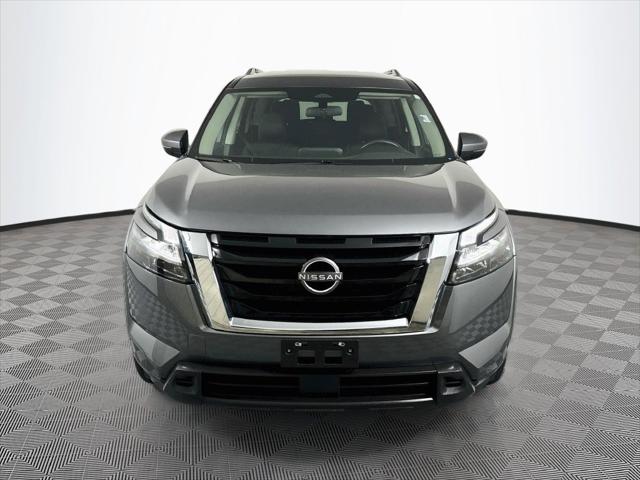 Used 2024 Nissan Pathfinder SV 4WD For Sale in Olive Branch, MS