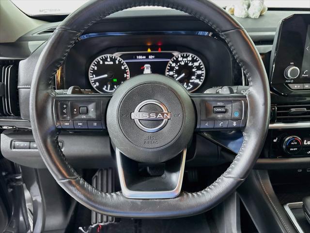 Used 2024 Nissan Pathfinder SV 4WD For Sale in Olive Branch, MS