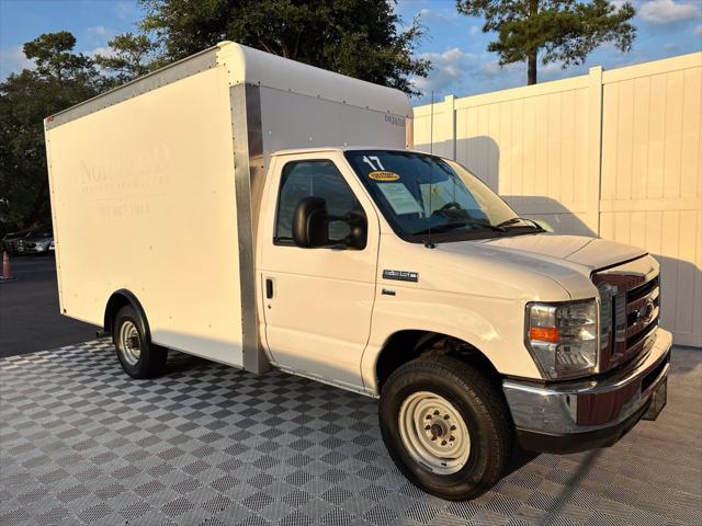 2017 Ford E-350 Cutaway Base