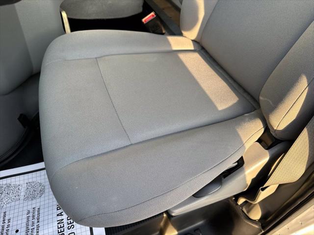 2017 Ford E-350 Cutaway Base