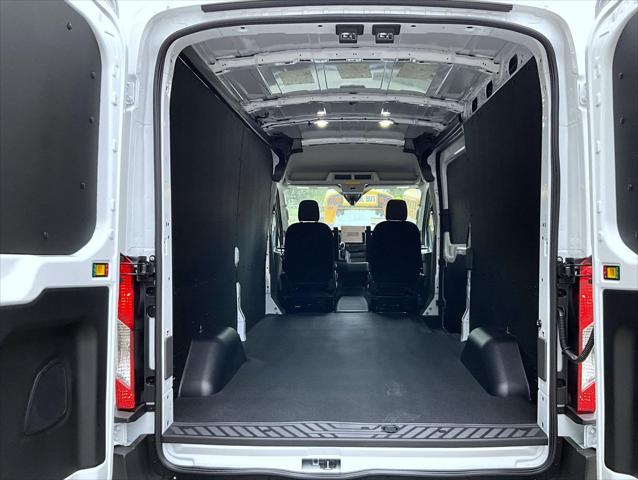 2027 Ford Transit Cargo Van Base