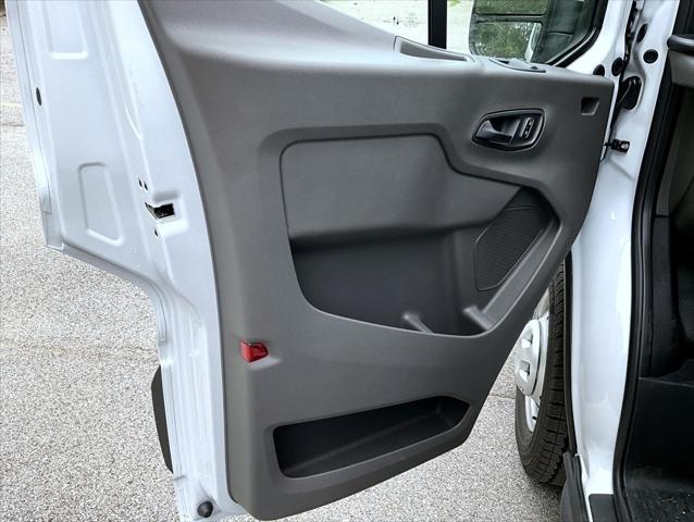 2027 Ford Transit Cargo Van Base