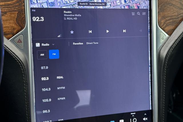 2016 Tesla Model S 75D