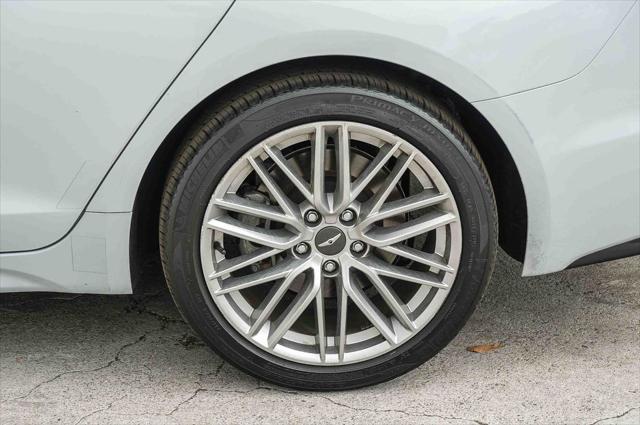 2020 Genesis G70 2.0T RWD