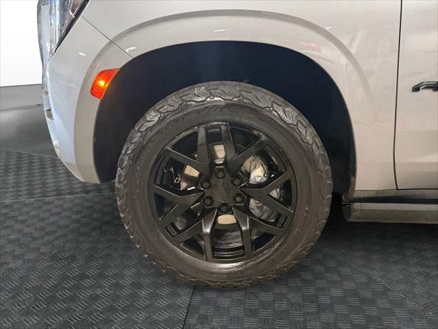 2023 GMC Yukon 4WD AT4