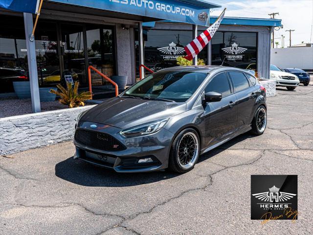 2017 Ford Focus ST Hatchback 4D
