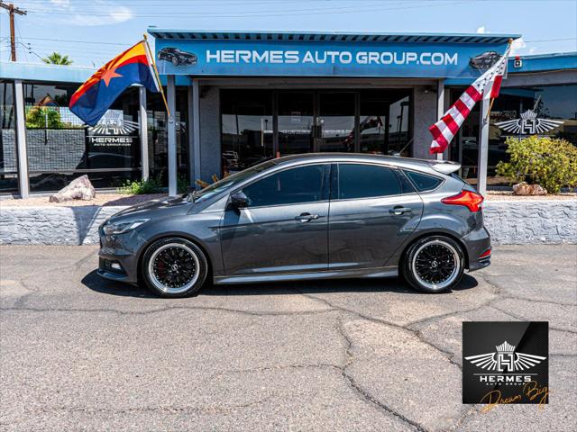 2017 Ford Focus ST Hatchback 4D