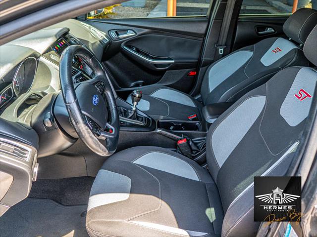 2017 Ford Focus ST Hatchback 4D