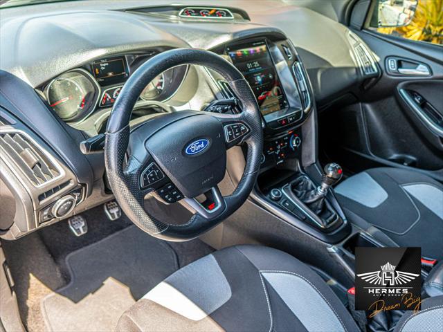 2017 Ford Focus ST Hatchback 4D