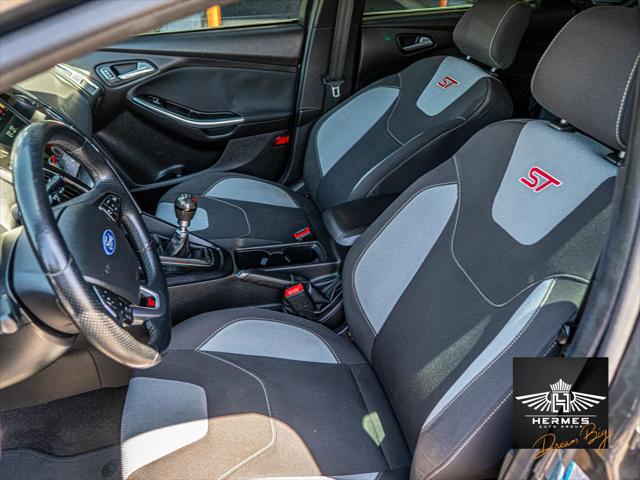 2017 Ford Focus ST Hatchback 4D