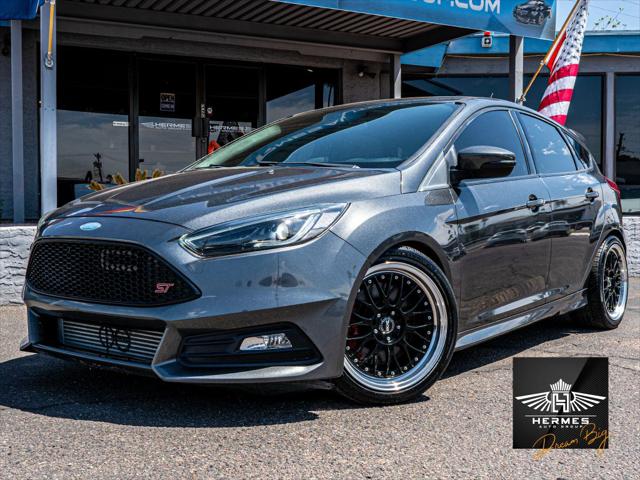 2017 Ford Focus ST Hatchback 4D