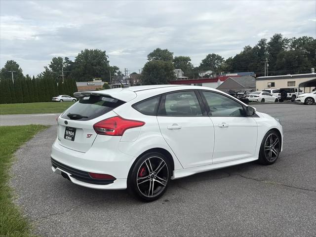 2015 Ford Focus ST Hatch