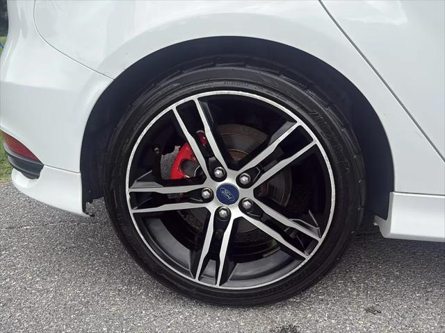 2015 Ford Focus ST Hatch
