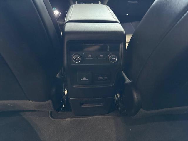 2021 GMC Acadia AWD SLT