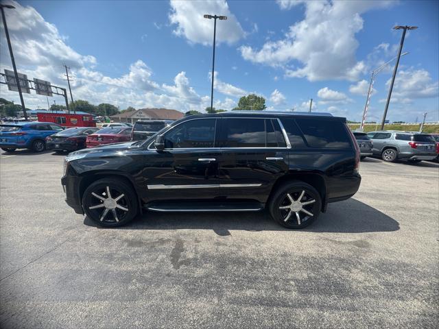 2016 Cadillac Escalade Luxury Collection