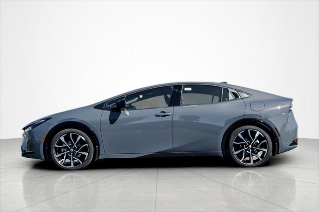 2027 Toyota Prius Plug-In XSE