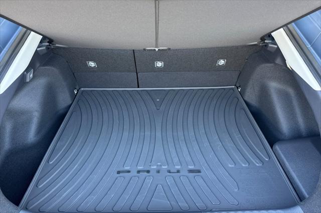 2027 Toyota Prius Plug-In XSE