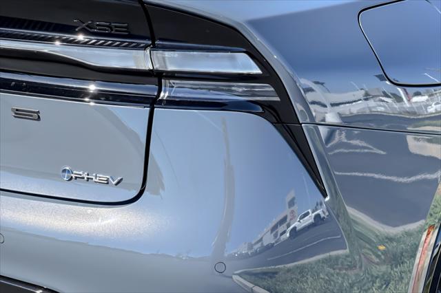 2027 Toyota Prius Plug-In XSE