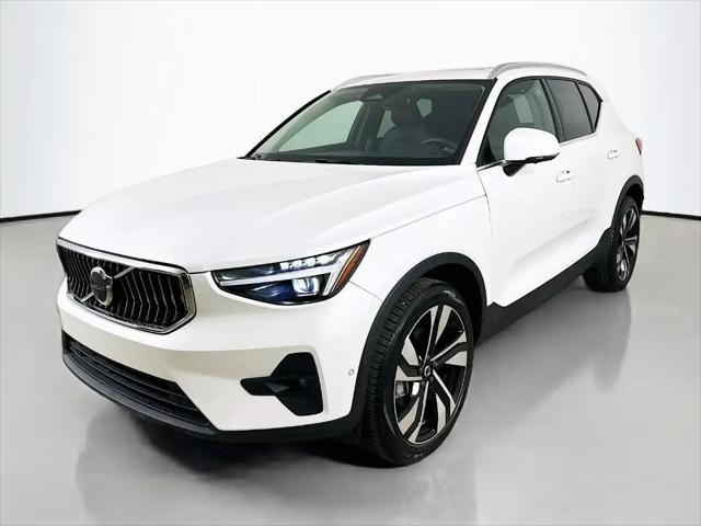 2024 Volvo XC40 B5 Plus Bright Theme for sale near Dublin, OH
