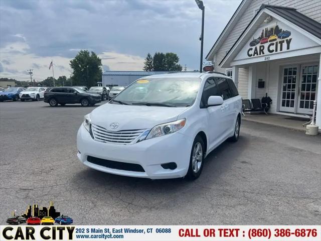 2017 Toyota Sienna LE 8 Passenger for sale in East Windsor, CT