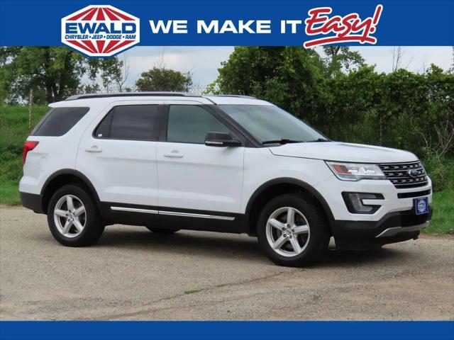 2017 Ford Explorer XLT for sale in Oconomowoc, WI