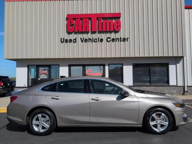 2023 Chevrolet Malibu FWD 1LT for sale in Dundas, MN