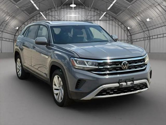 2020 Volkswagen Atlas Cross Sport 2.0T SE w/Technology for sale in Madison, WI