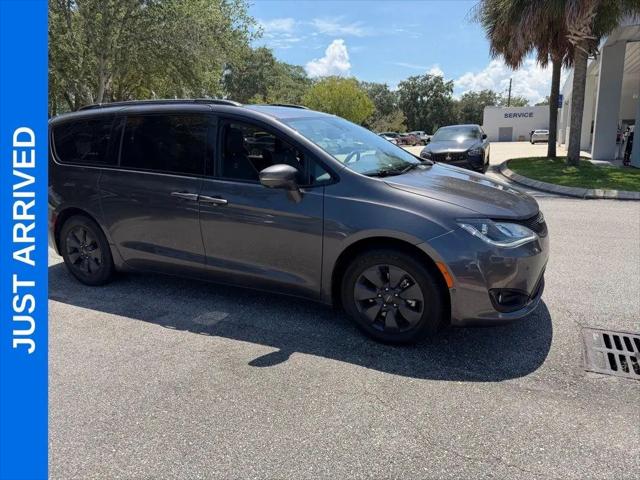 2020 Chrysler Pacifica Hybrid Limited for sale in Jacksonville, FL