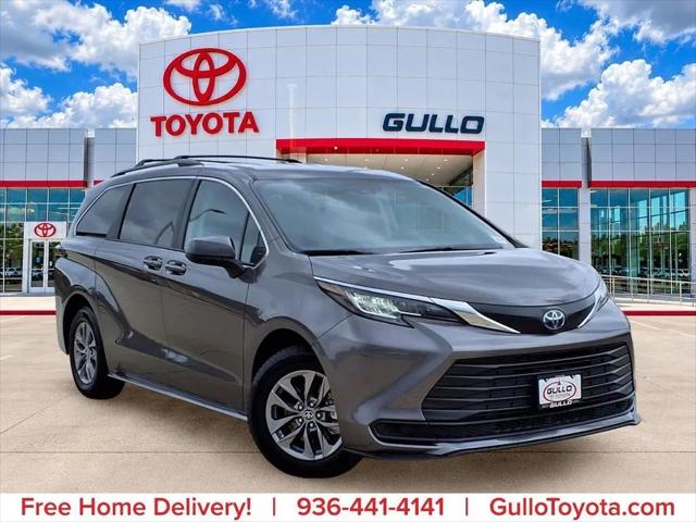 2023 Toyota Sienna LE for sale in Conroe, TX