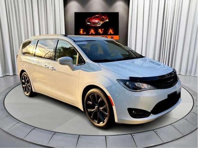 2019 Chrysler Pacifica Touring L Plus for sale in Canton, CT