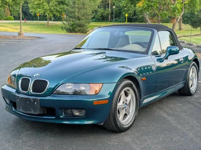 1997 BMW Z3 1.9L Roadster for sale in Warrenville, IL