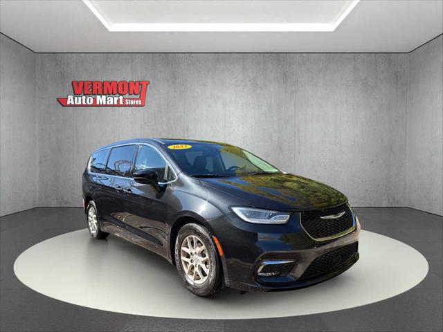 2023 Chrysler Pacifica Touring L for sale in Montpelier, VT