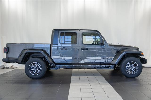 2027 Jeep Gladiator Sport S 2027 Jeep Gladiator Sport S
