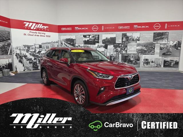 2020 Toyota Highlander Platinum for sale in Saint Cloud, MN