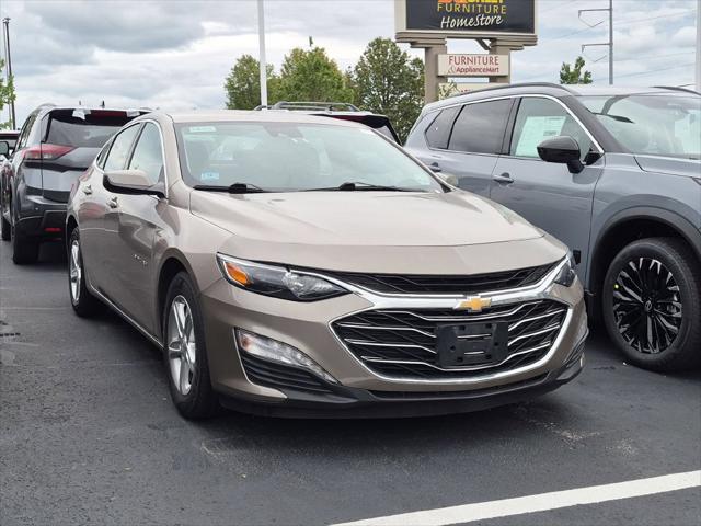 2023 Chevrolet Malibu FWD 1LT for sale in Madison, WI