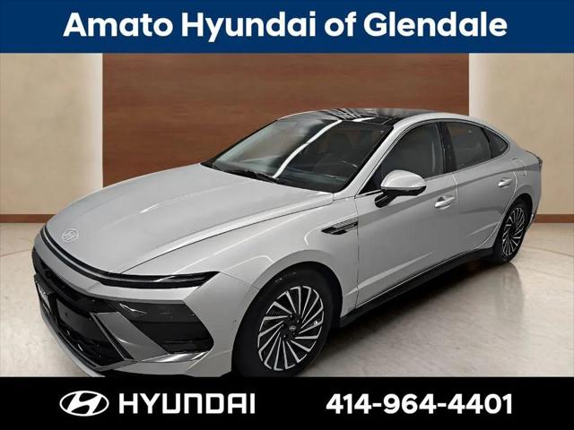 2024 Hyundai Sonata Hybrid Limited for sale in Glendale, WI