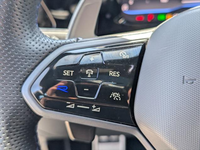 2024 Volkswagen Golf R 2.0T