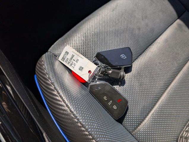 2024 Volkswagen Golf R 2.0T