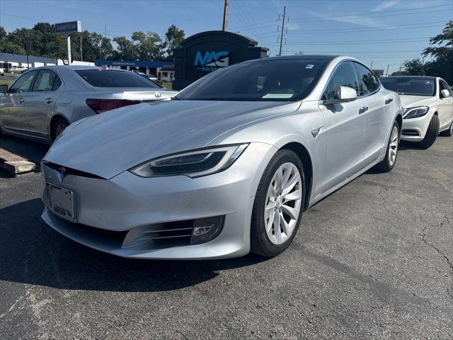 2017 Tesla Model S 90D